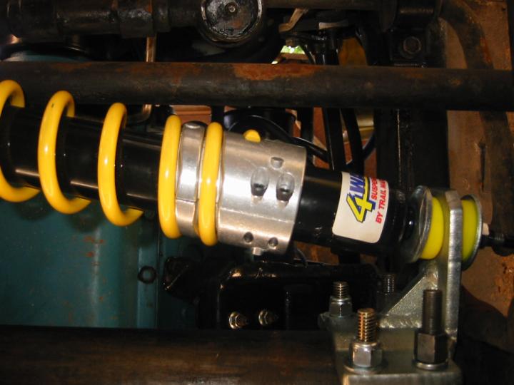 CoilOver Steering Stabilizer on FSJ