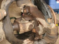 Hub attaching bolts