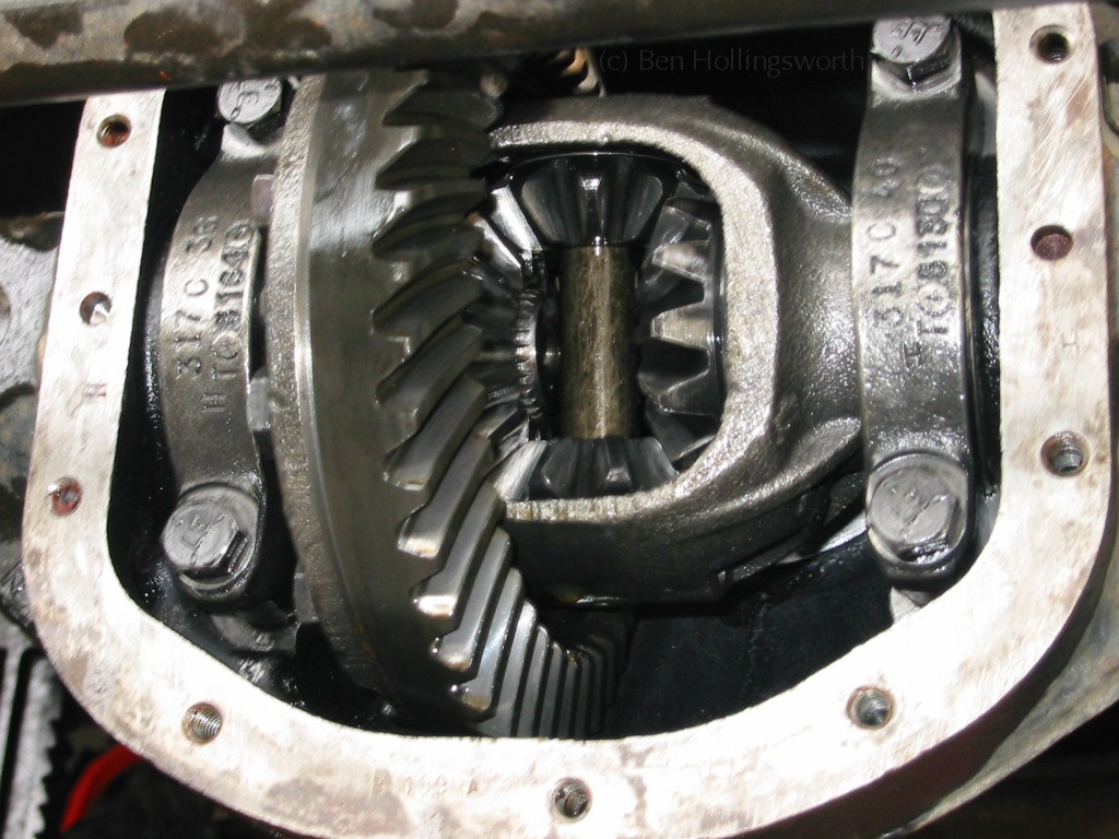 Dana 30 Axle Seal Replacement